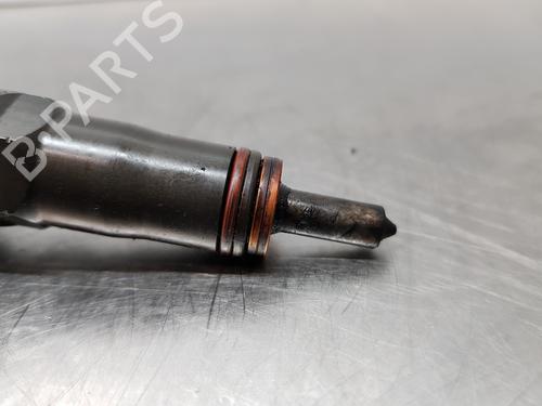 Injector AUDI A4 B6 Convertible (8H7) | BP30191281M100
