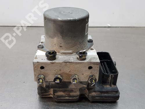 Used ABS pump HYUNDAI i30 Coupe 1.4 (101 hp) 11132104