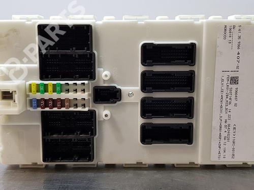 Used Fuse box Fuse box BMW 3 Touring (E91) 318 d (143 hp) 8279824 8279824