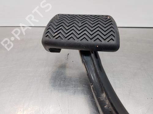 bremsepedal TOYOTA COROLLA Hatchback (_E21_, _EA1_, _EH1_) [2018-2025]  30880067