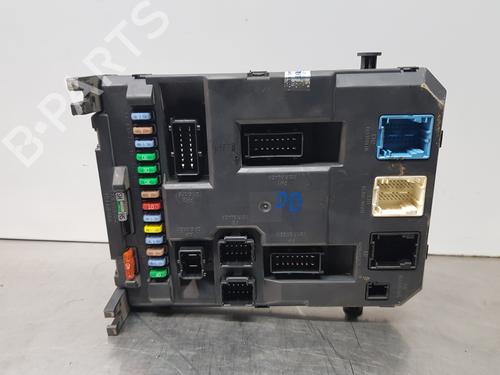 Used Fuse box PEUGEOT 207 (WA_, WC_) [2006-2015]  30881140