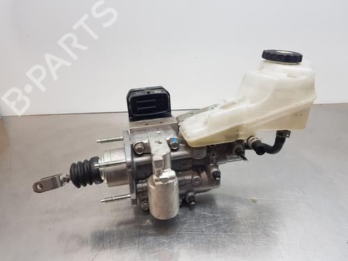 Used Servo brake TOYOTA COROLLA Estate (_E21_) 1.8 Hybrid (ZWE211W) (122 hp) 29568494