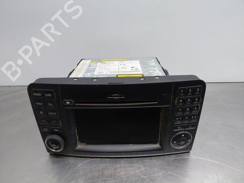 Used Display monitor MERCEDES-BENZ GL-CLASS (X164) GL 450 4-matic (164.871) (340 hp) 31129964