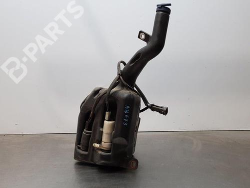 windscreen-washer-tank-maserati-quattroporte-v-42-0107073-2004-10374418 main image