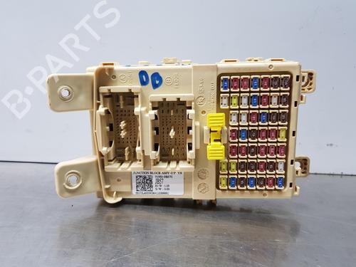 Used Fuse box KIA STONIC (YB) 1.0 T-GDi (120 hp) 30880260