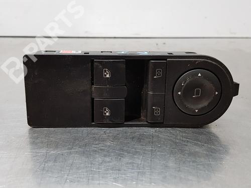 Used Left front window switch OPEL ASTRA H GTC (A04) [2005-2010]  11872111