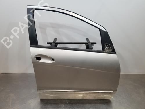Used Right front door MERCEDES-BENZ A-CLASS (W169) [2004-2012]  26217610