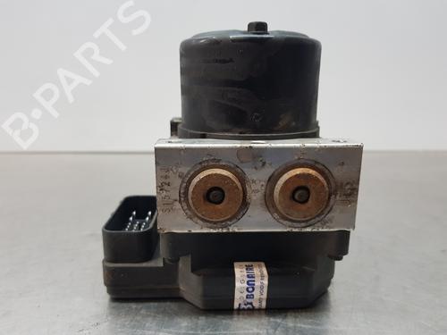 Used ABS pump HYUNDAI TUCSON (JM) [2004-2019]  27526485