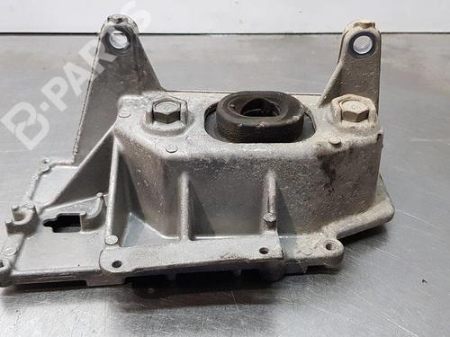 Used Engine mount Engine mount NISSAN JUKE (F15) 1.6 (117 hp) 9673851 9673851