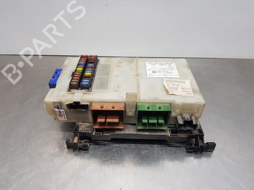 Used Fuse box FORD S-MAX (WA6) [2006-2014]  30273092