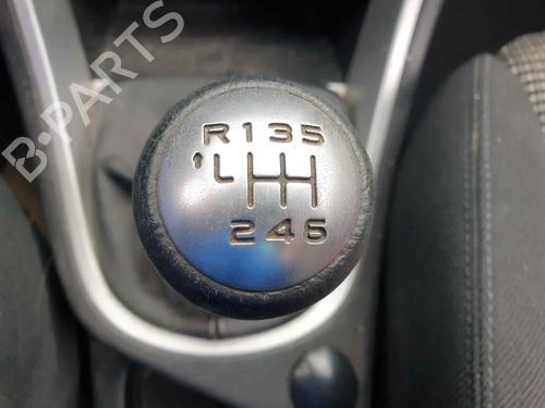 Throttle body PEUGEOT 307 CC (3B) | BP31013139M82