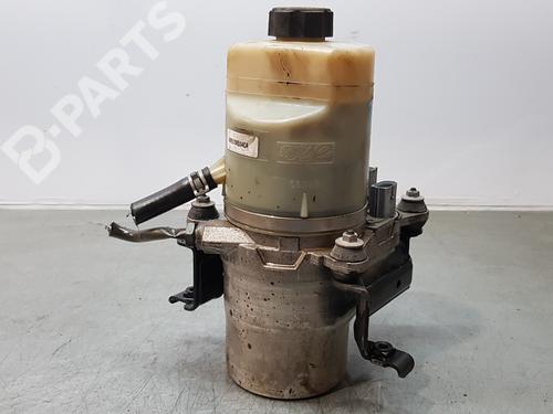 Used Steering pump FORD FOCUS II (DA_, HCP, DP) [2004-2013]  7594824