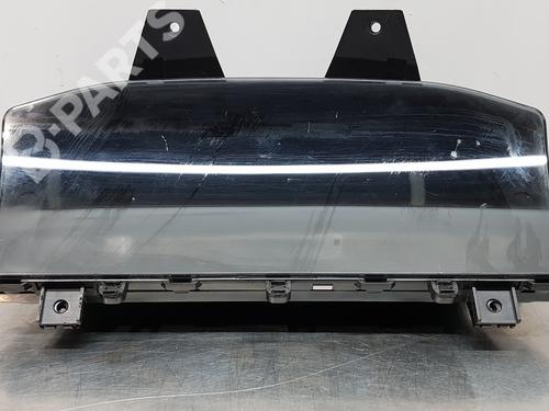 Instrument cluster LAND ROVER RANGE ROVER IV (L405) 5.0 SCV8 4x4 LR060017