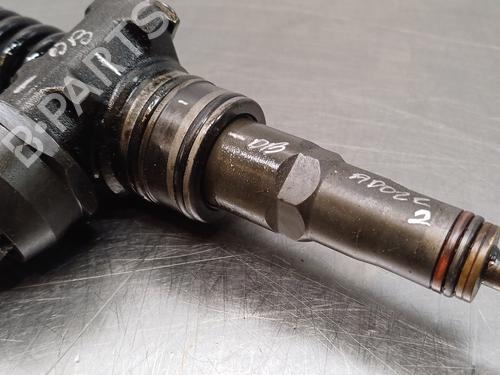 Injector VW GOLF V (1K1)  | BP18910621M100 