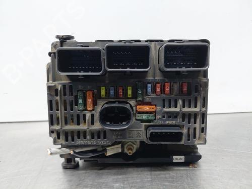 Used Fuse box CITROËN C4 I (LC_) [2004-2014]  30968475