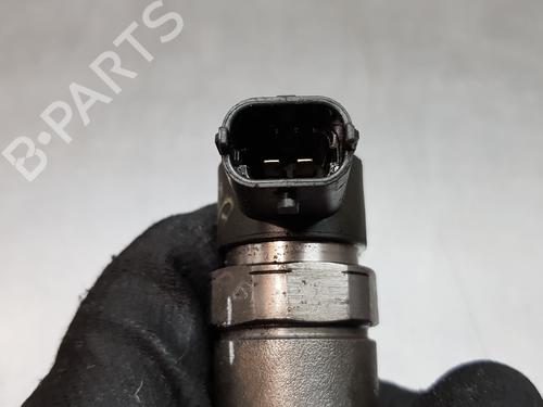 Wtryskiwacz VOLVO S60 I (384) 2.4 D | BP13698528M100