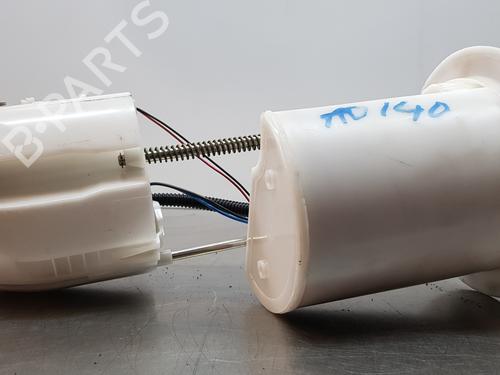 Used Fuel pump TOYOTA YARIS (_P13_) [2010-2020]  18353797
