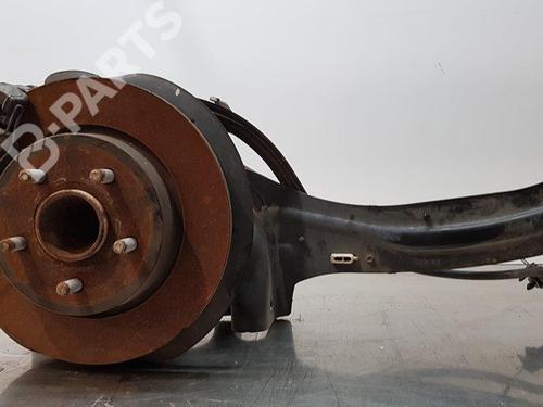 Used Right rear steering knuckle Right rear steering knuckle FORD FOCUS III 1.0 EcoBoost (125 hp) 8329685 8329685