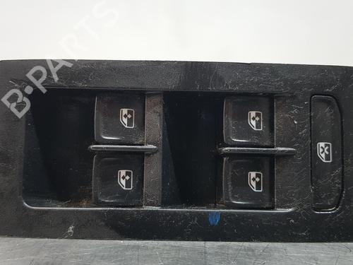 Mando elevalunas delantero izquierdo SKODA OCTAVIA III Combi (5E5, 5E6) [2012-2020]  30878707