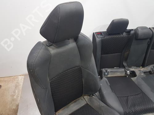 Ensemble sièges TOYOTA YARIS (_P21_, _PA1_, _PH1_) | BP30452828C78