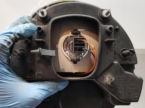 Left headlight MINI MINI (R50, R53) Cooper | BP18873656C28 