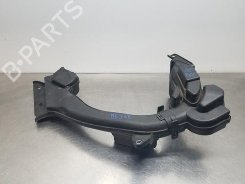 Used Air filter box NISSAN QASHQAI II (J11, J11_) [2013-2025]  30881135