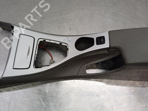 Armrest / Center console BMW 3 Convertible (E93) 320 i | BP16423718I20 
