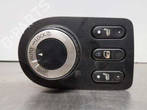 Used Switch NISSAN QASHQAI I (J10, NJ10) [2006-2015]  30880675