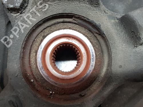 Right front steering knuckle FIAT SCUDO Van (220_)  | BP17957373M26 
