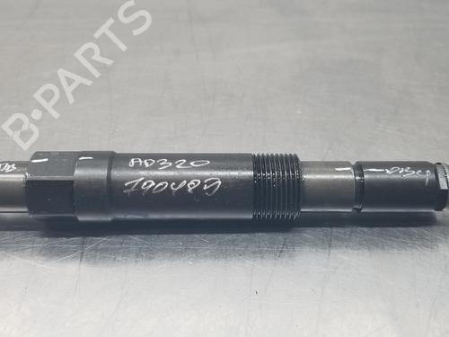 Used Injector FORD MONDEO III Saloon (B4Y) [2000-2007]  30880081