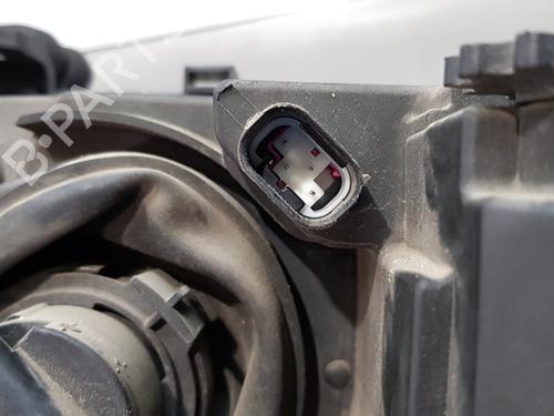 Right headlight BMW 3 (E46) 320 d | BP16052657C29 