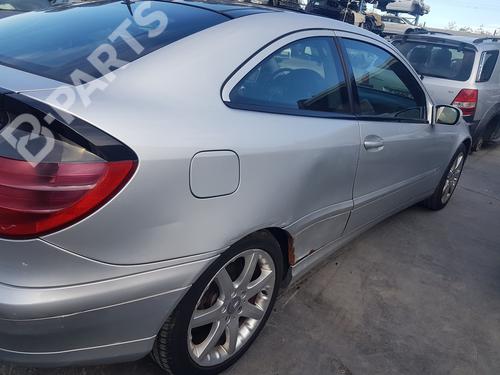 Fuse box MERCEDES-BENZ C-CLASS Coupe (CL203) C 220 CDI (203.706) | BP10966217E1 