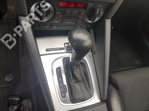 Left front steering knuckle AUDI A3 Convertible (8P7) 2.0 TDI | BP12120018M25 