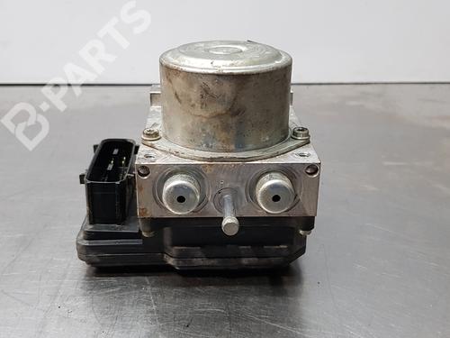 Used ABS pump NISSAN JUKE (F15) 1.6 (117 hp) 9673830