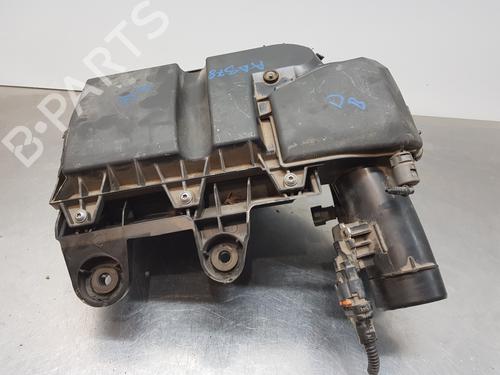 Used Air filter box PEUGEOT EXPERT Bus (V_) 1.5 BlueHDi 120 (120 hp) 30880607