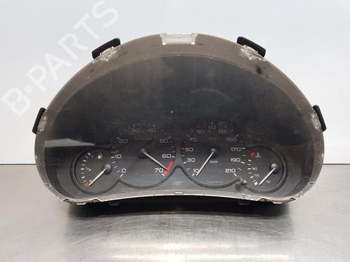 Used Instrument cluster PEUGEOT 206 Hatchback (2A/C) [1998-2012]  30713040