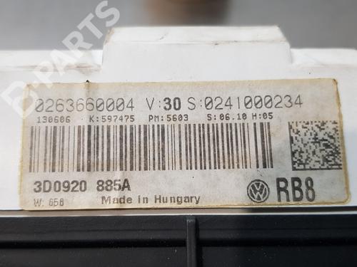 Zestaw wskaźników / Licznik VW PHAETON (3D1, 3D2, 3D3, 3D4, 3D6, 3D7, 3D8, 3D9)  | BP8911877C47 