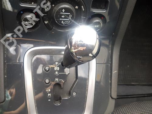 Gear lever PEUGEOT 5008 (0U_, 0E_) 1.6 BlueHDi 120 | BP7592229M90 