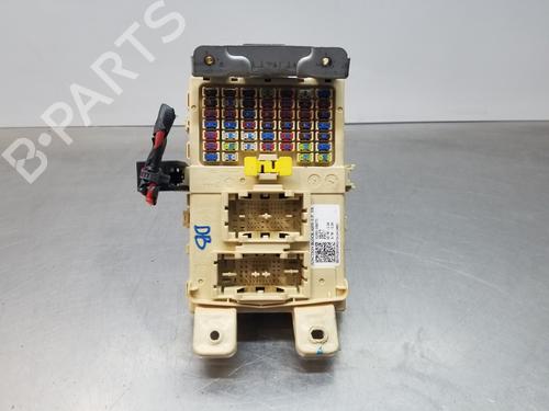 Used Fuse box KIA STONIC (YB) [2017-2025]  30880184