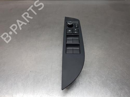 Used Left front window switch TOYOTA COROLLA Hatchback (_E21_, _EA1_, _EH1_) [2018-2025]  28023947