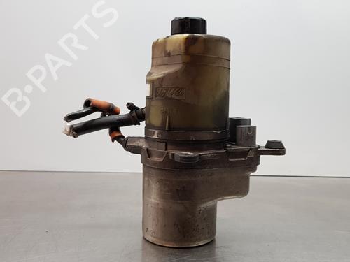 Used Steering pump FORD FOCUS II (DA_, HCP, DP) [2004-2013]  18865535