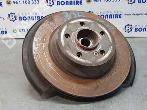 Used Left rear steering knuckle MERCEDES-BENZ GLK-CLASS (X204) 220 CDI 4-matic (204.984, 204.997) (170 hp) 7586522