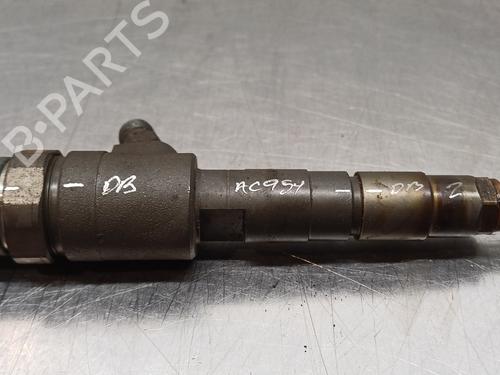 Used Injector PEUGEOT 308 SW II (LC_, LJ_, LR_, LX_, L4_) [2014-2021]  19052970