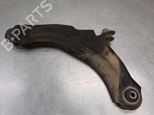 Used Right front suspension arm RENAULT CLIO IV (BH_) [2012-2021]  30879321