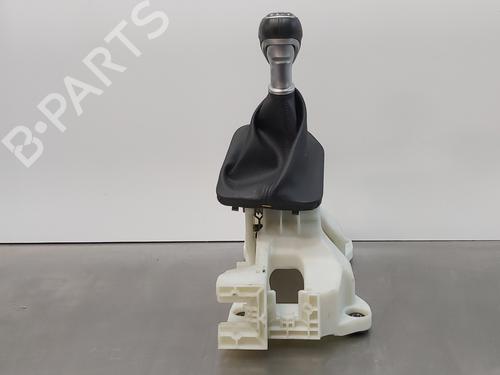 Used Gear lever HYUNDAI TUCSON (TL, TLE) 1.6 CRDi (116 hp) 15411559