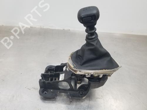 Gear lever PEUGEOT 208 II (UB_, UP_, UW_, UJ_) 1.2 PureTech 100 | BP29199655M90 
