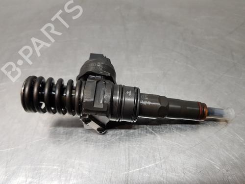 Used Injector AUDI A4 B6 Convertible (8H7) [2002-2009]  30191282