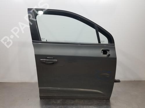Used Right front door CHEVROLET ORLANDO (J309) [2010-2025]  24030075