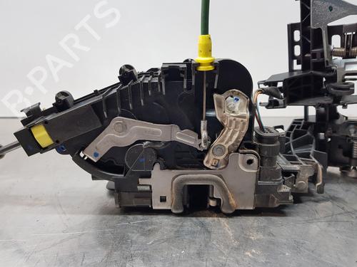 Zamek drzwi przednich prawych MERCEDES-BENZ C-CLASS (W205) | BP30880570C97