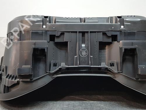 Instrument cluster SKODA OCTAVIA III (5E3, NL3, NR3) 1.6 TDI | BP19687470C47 